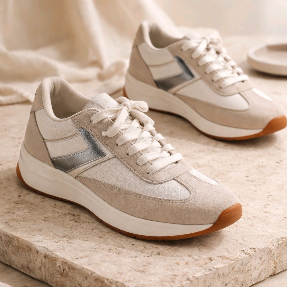 Steve Madden Escapade White Women’s Casual Sneakers with Silver Accent